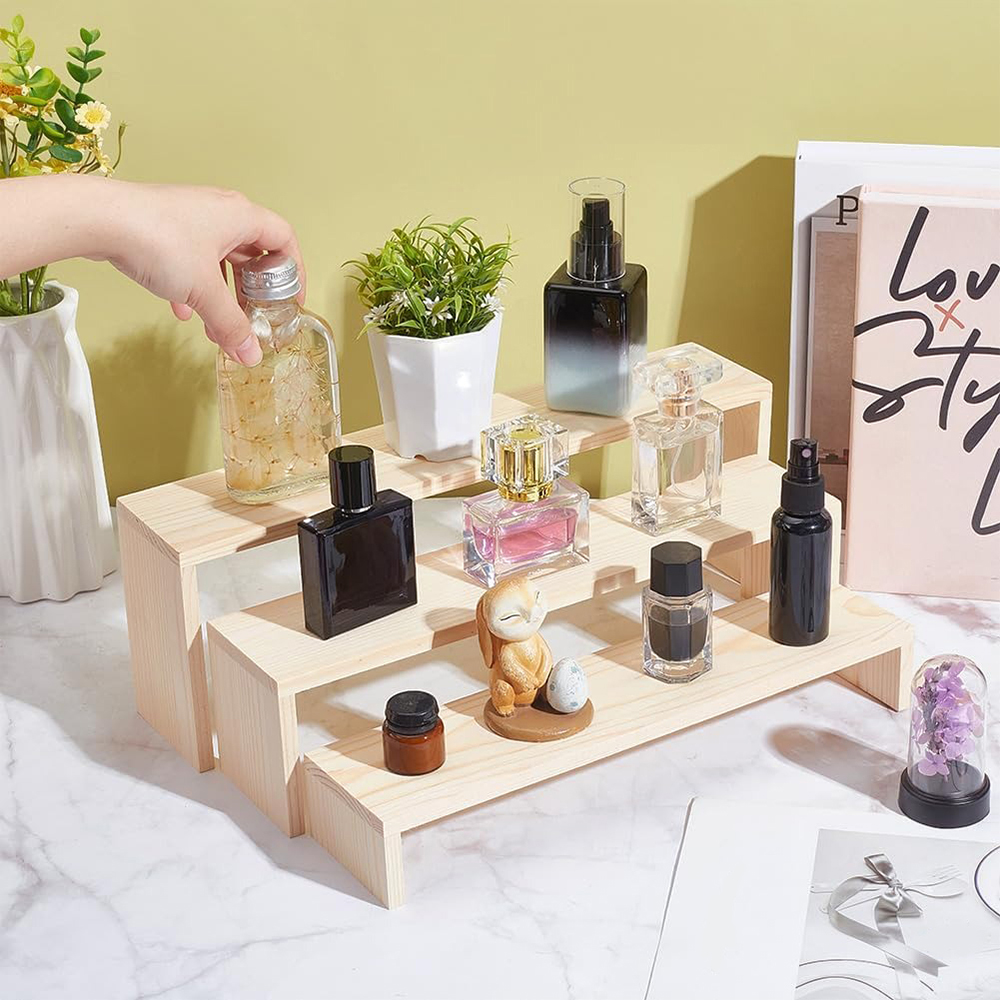 Drewniany stojak ekspozycyjny, – Perfume Villa Fragrance recenzja i cena