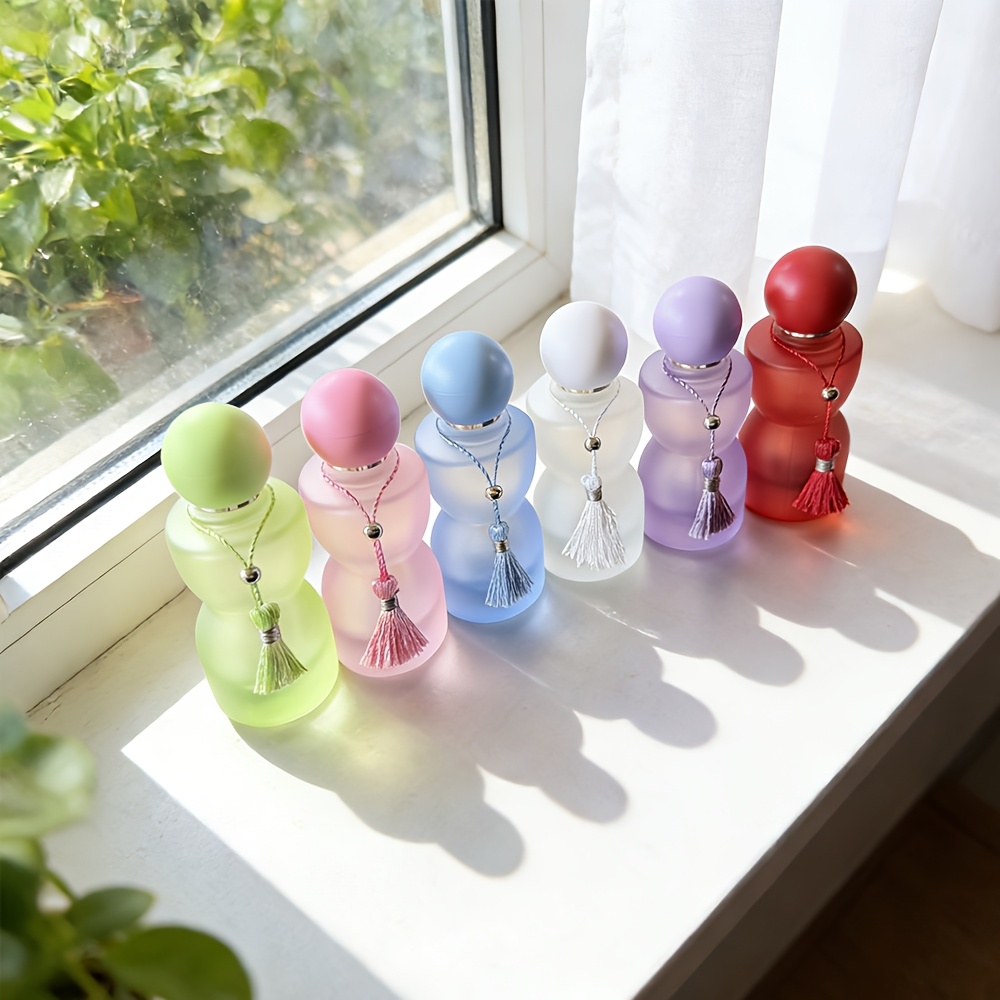 Szklana butelka na perfumy o p – Perfume Villa Fragrance recenzja i cena