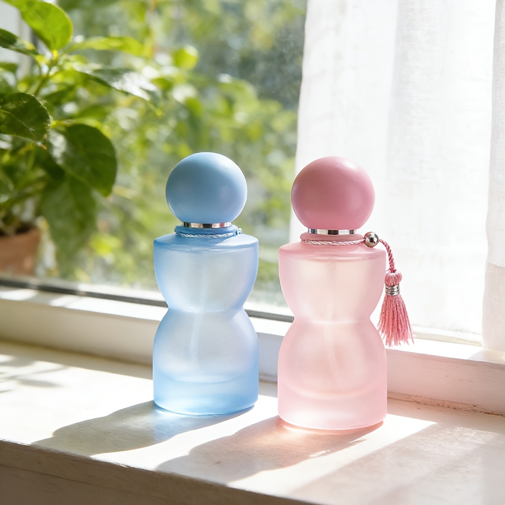 Szklana butelka na perfumy o p – Perfume Villa Fragrance recenzja i cena